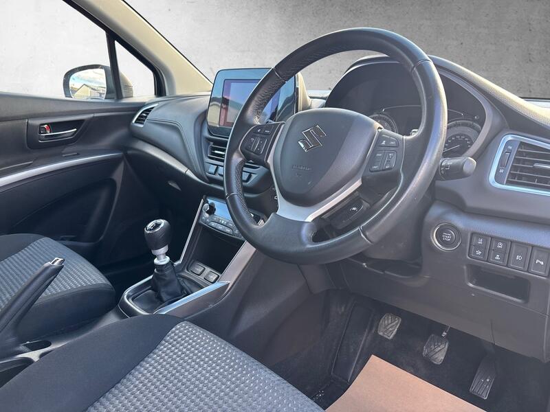 SUZUKI SX4 S-CROSS