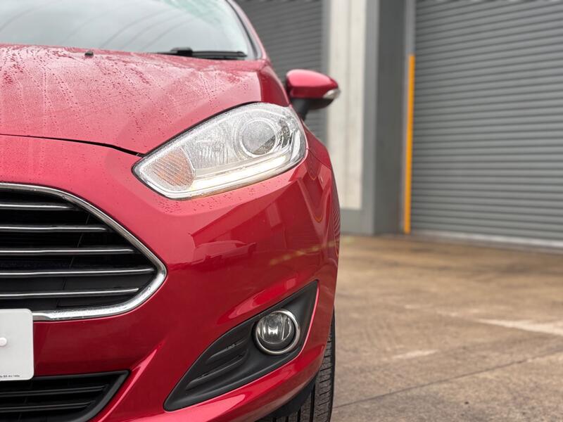 FORD FIESTA
