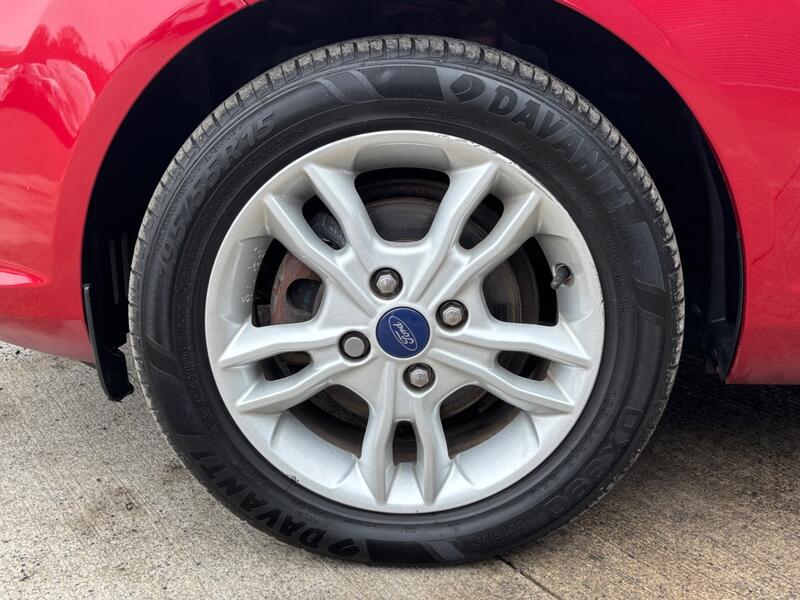FORD FIESTA