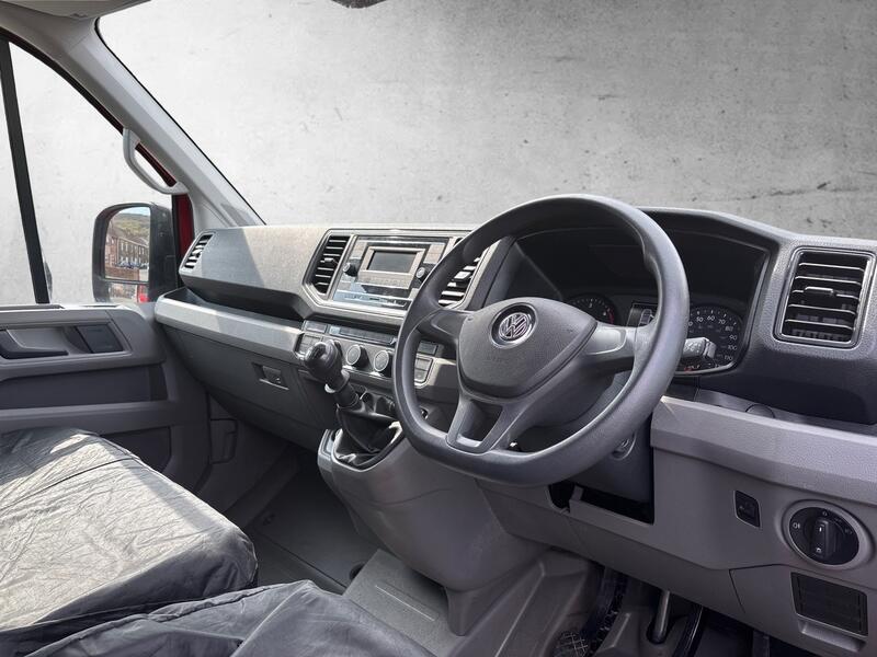 VOLKSWAGEN CRAFTER