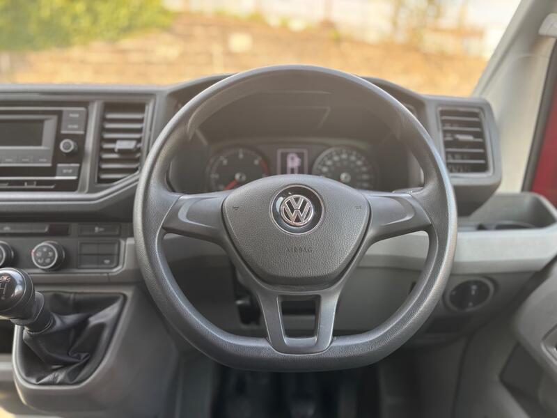 VOLKSWAGEN CRAFTER