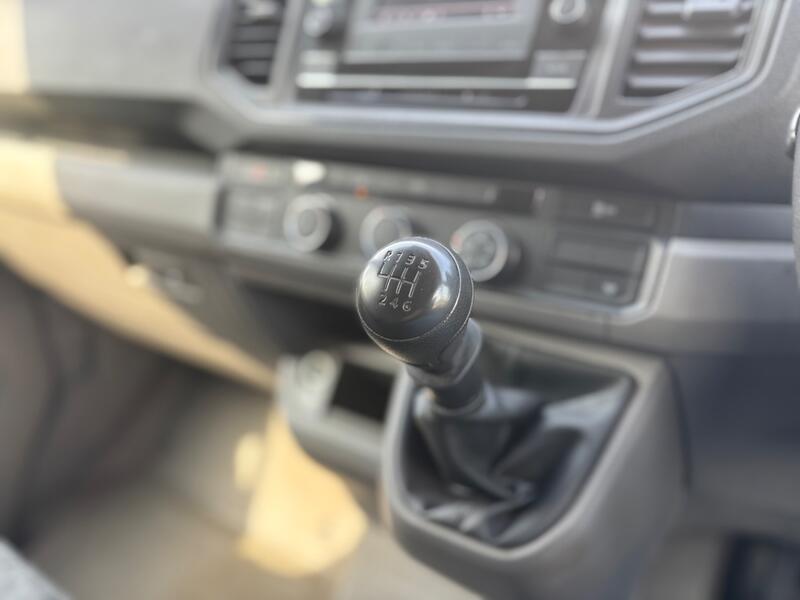 VOLKSWAGEN CRAFTER