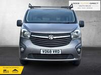 VAUXHALL VIVARO