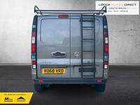 VAUXHALL VIVARO
