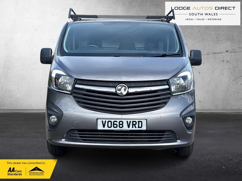 VAUXHALL VIVARO