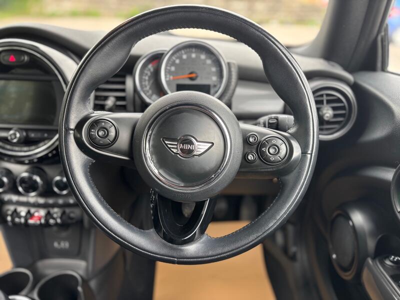 MINI CONVERTIBLE