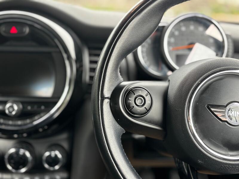 MINI CONVERTIBLE
