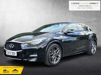 INFINITI Q30