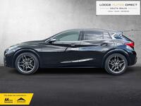 INFINITI Q30