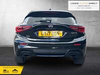 INFINITI Q30