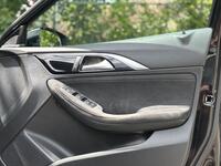INFINITI Q30