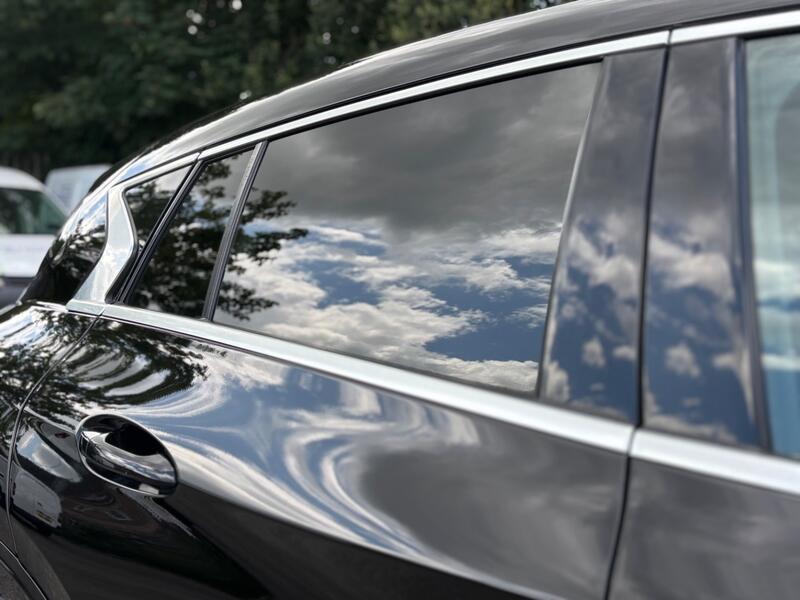 INFINITI Q30